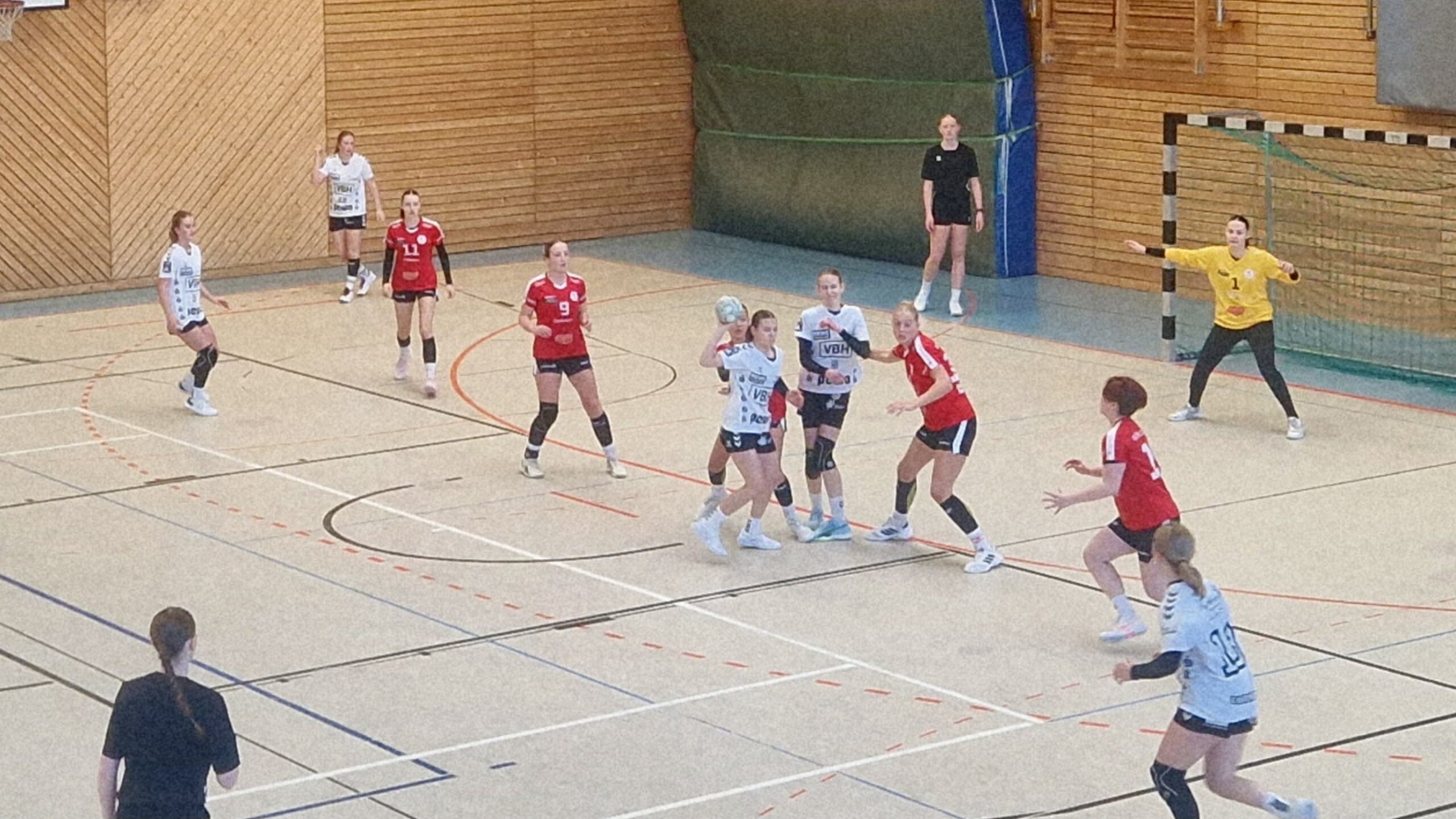 1e03c7c6-15c1-4c74-910e-580a79b3eba8 1e03c7c6-15c1-4c74-910e-580a79b3eba8