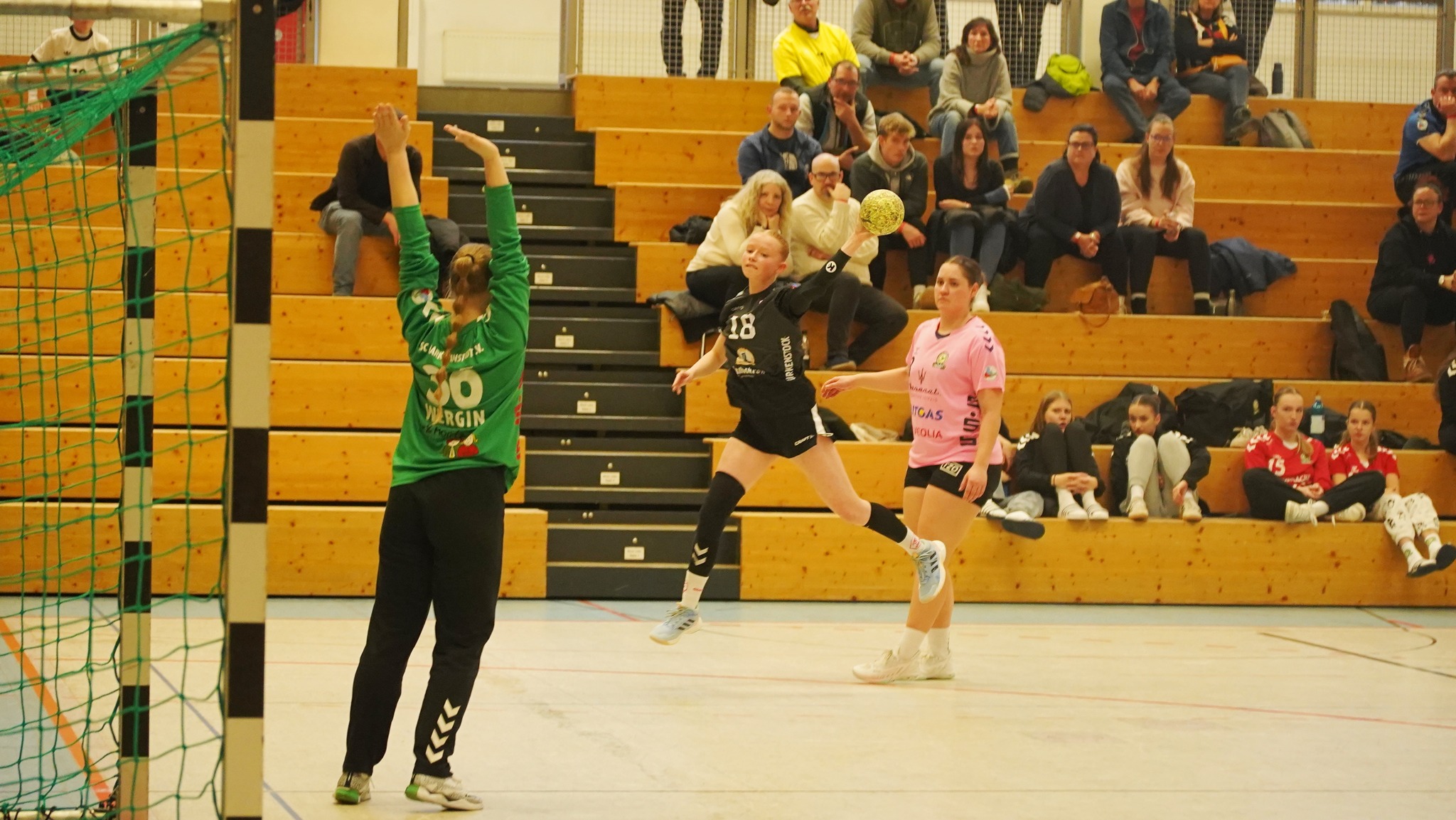 595276216_122166878054802188_878709944346734083_n