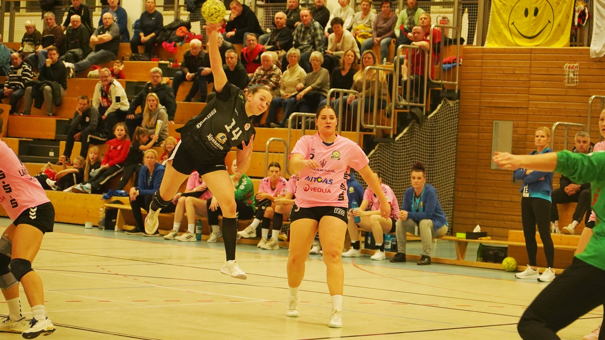 596069368_122166879434802188_4549928859477164381_n