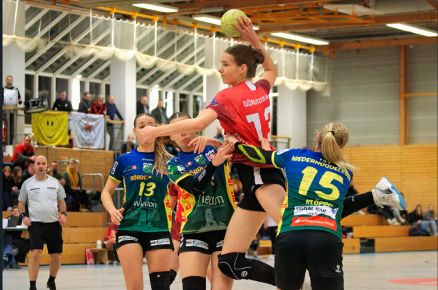 Die Regionalliga-Handballerinnen springen auf Platz zwei