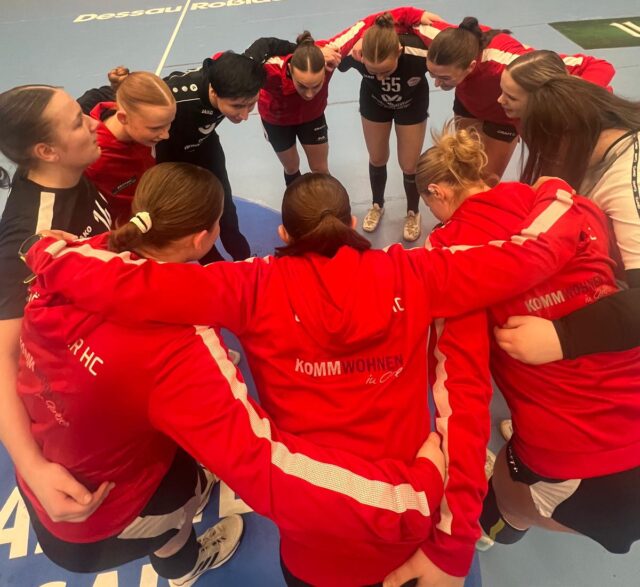 Handball-Görls vor schwierigem Heimspiel