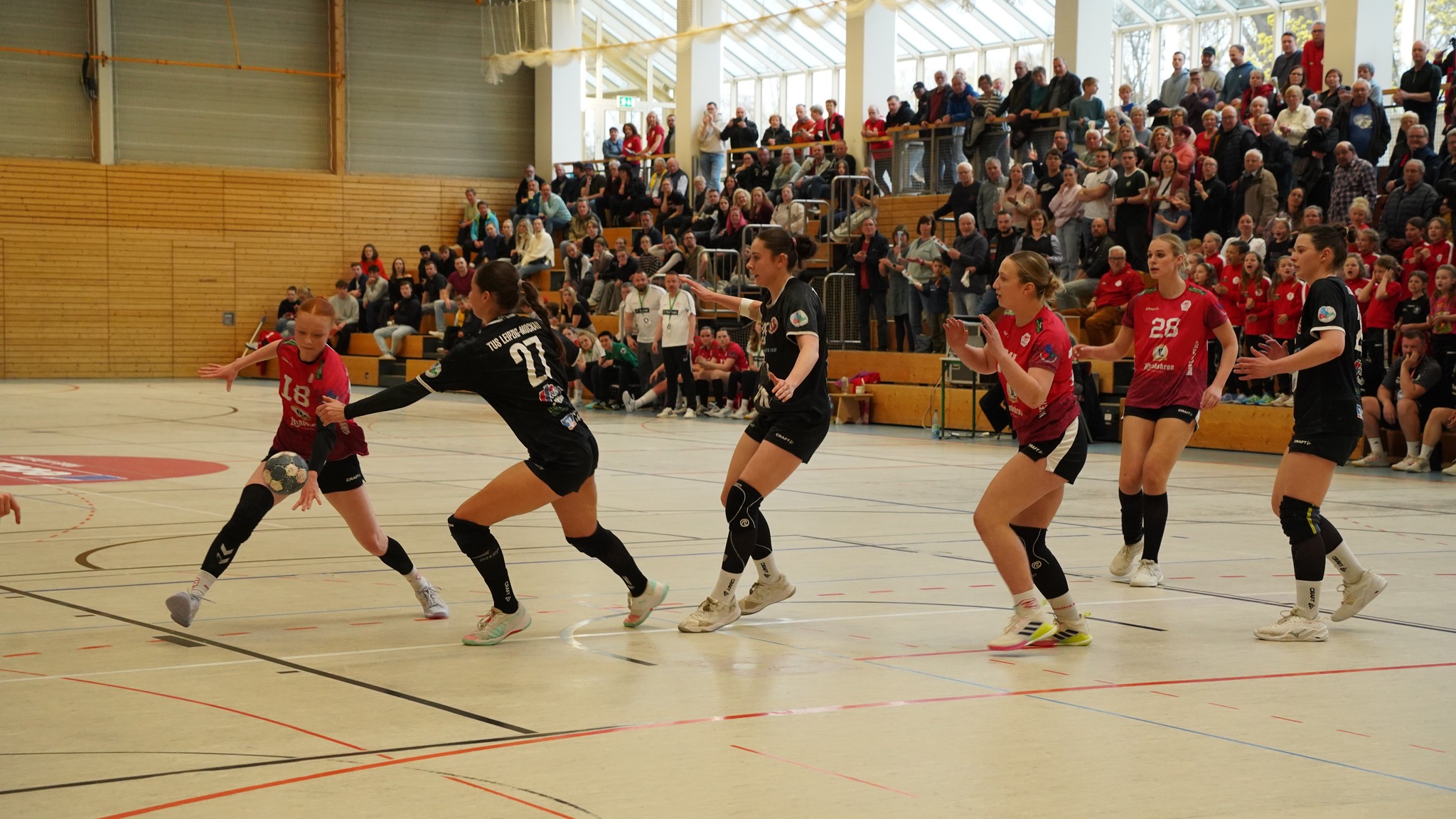 668617335_122184634358802188_6264919750141626532_n